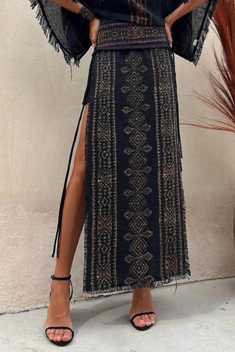 Etnik Desenli ve Patchwork Yan Bağlama ile Maxirok Seti