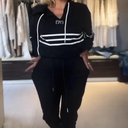  Siyah