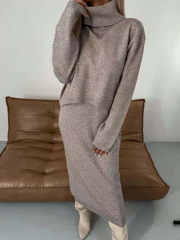 Sophie™ - Rahat Yüksek Yaka Elbise