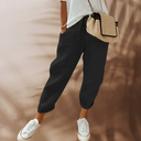  Siyah