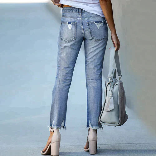 Aomi - Harika Kesim ve Detaylara Sahip Modern Jeanler