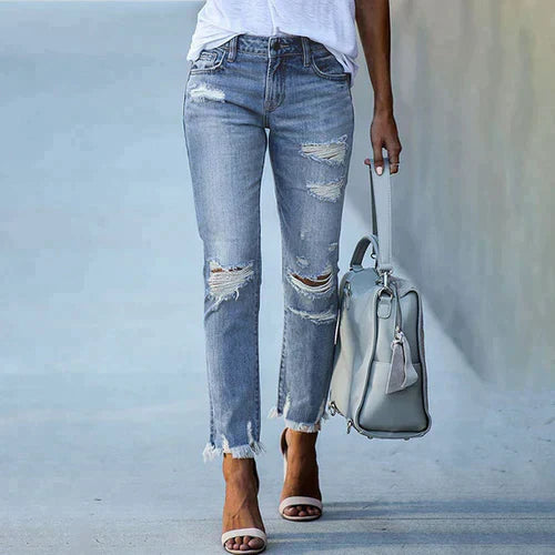Aomi - Harika Kesim ve Detaylara Sahip Modern Jeanler
