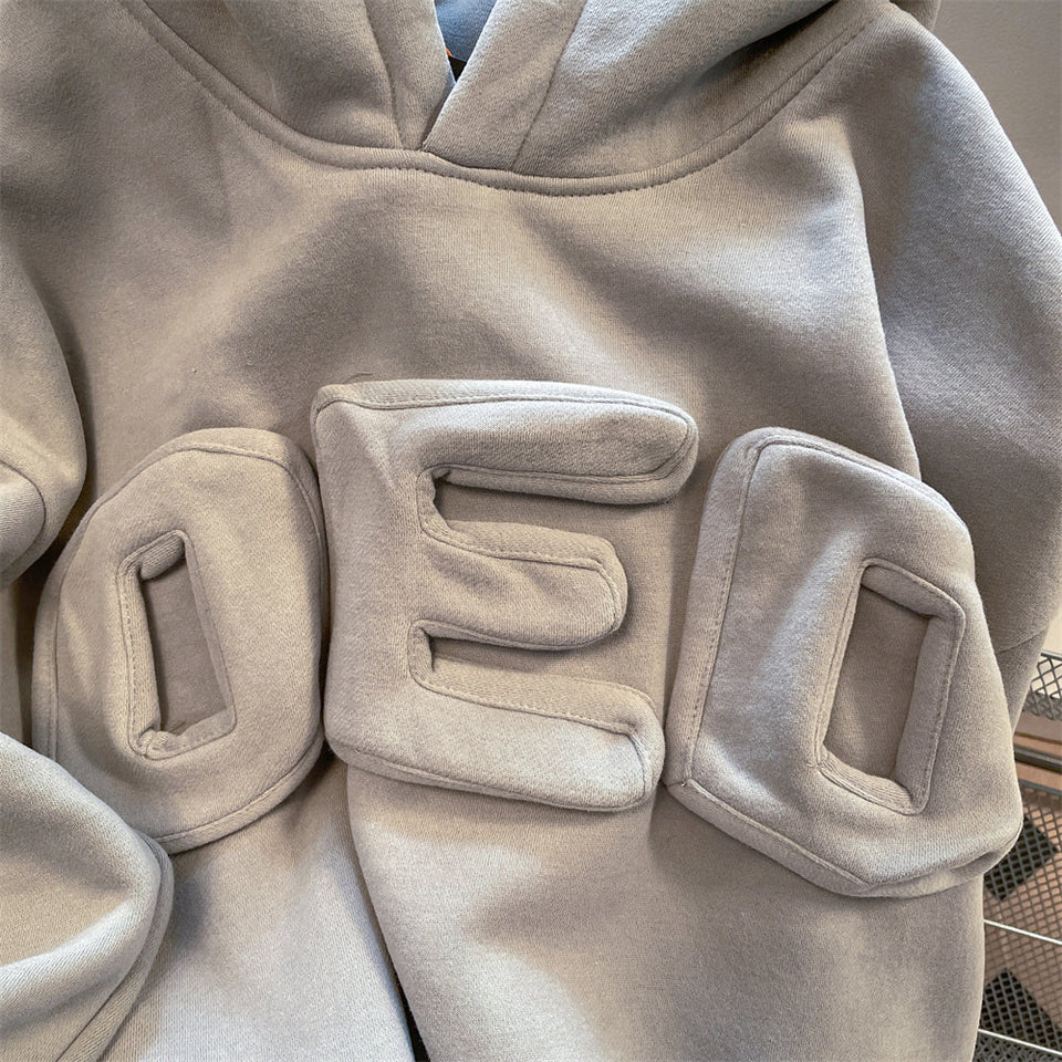 Oversize 3D Monogramlı Kapüşonlu Sweatshirt