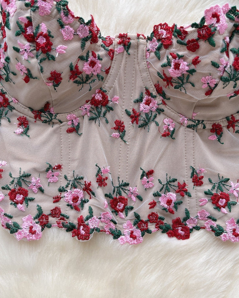 Off-shoulder Çiçek İşlemeli Dantel Bluz