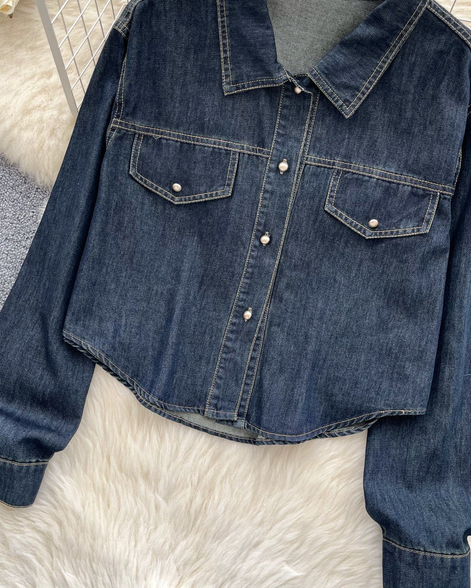 Şık Denim Gömlek ile Örgü Şal