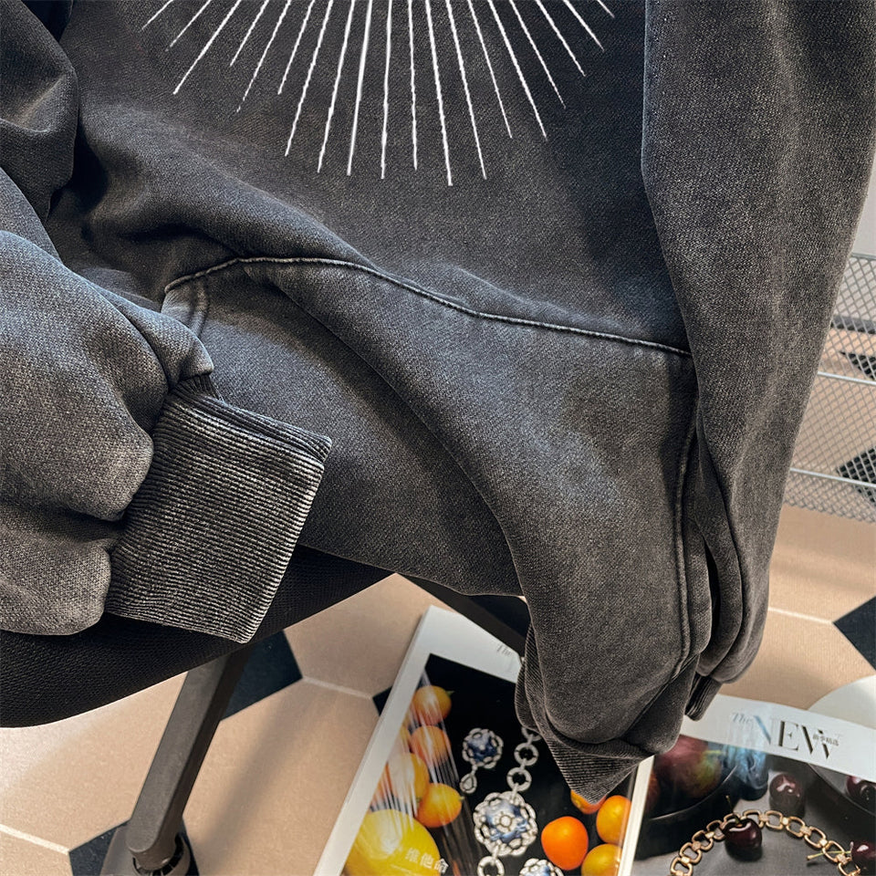 Oversize Yıpranmış Baskılı Kapüşonlu Sweatshirt