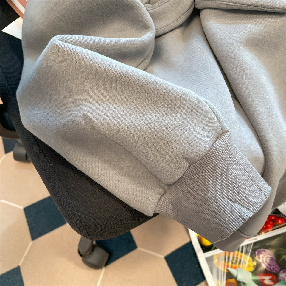 Oversize 3D Monogramlı Kapüşonlu Sweatshirt