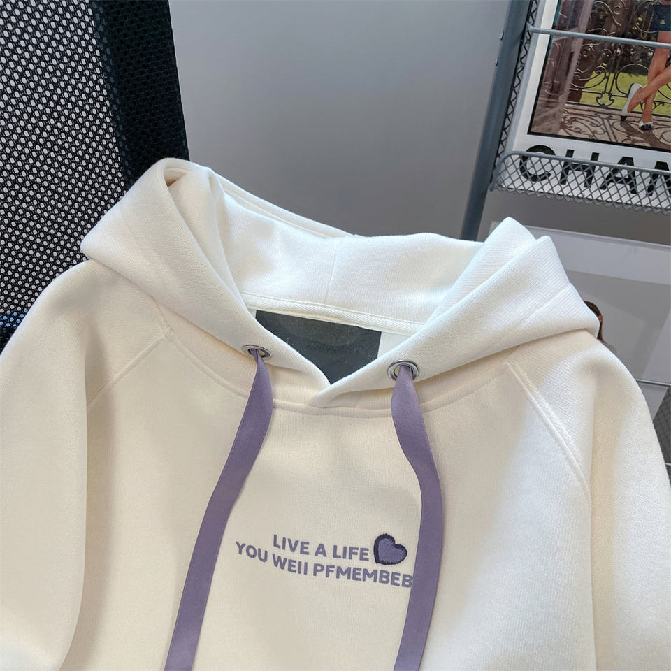Tatlı Kalp Baskılı Kapüşonlu Sweatshirt