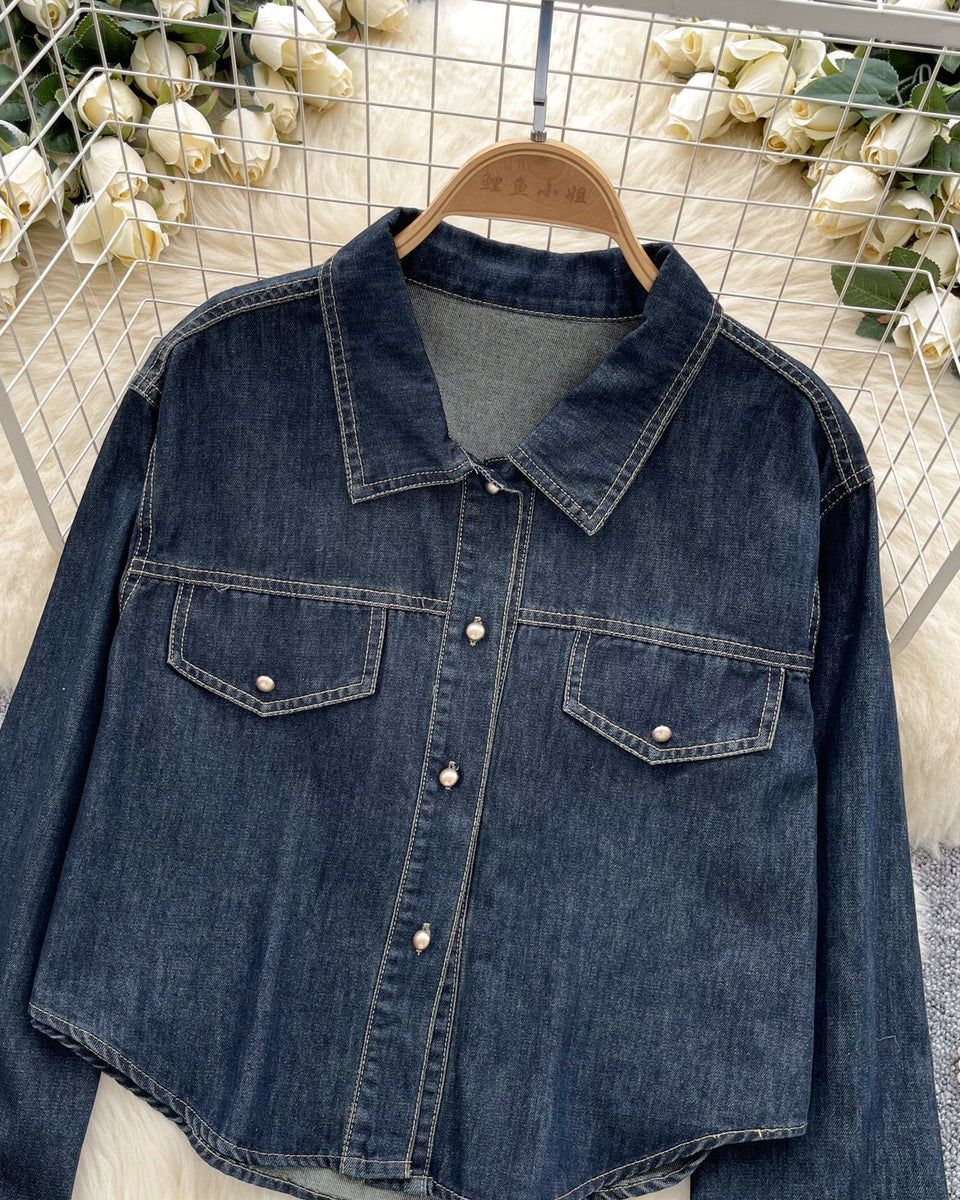 Şık Denim Gömlek ile Örgü Şal