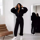  Siyah