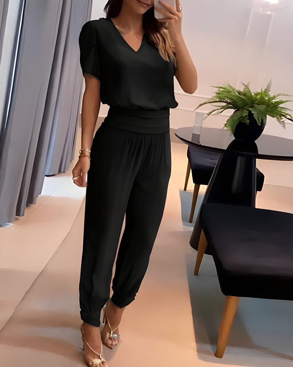 Alexandra | Bluz ve Pantolon ile Şık Set