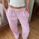  Pembe